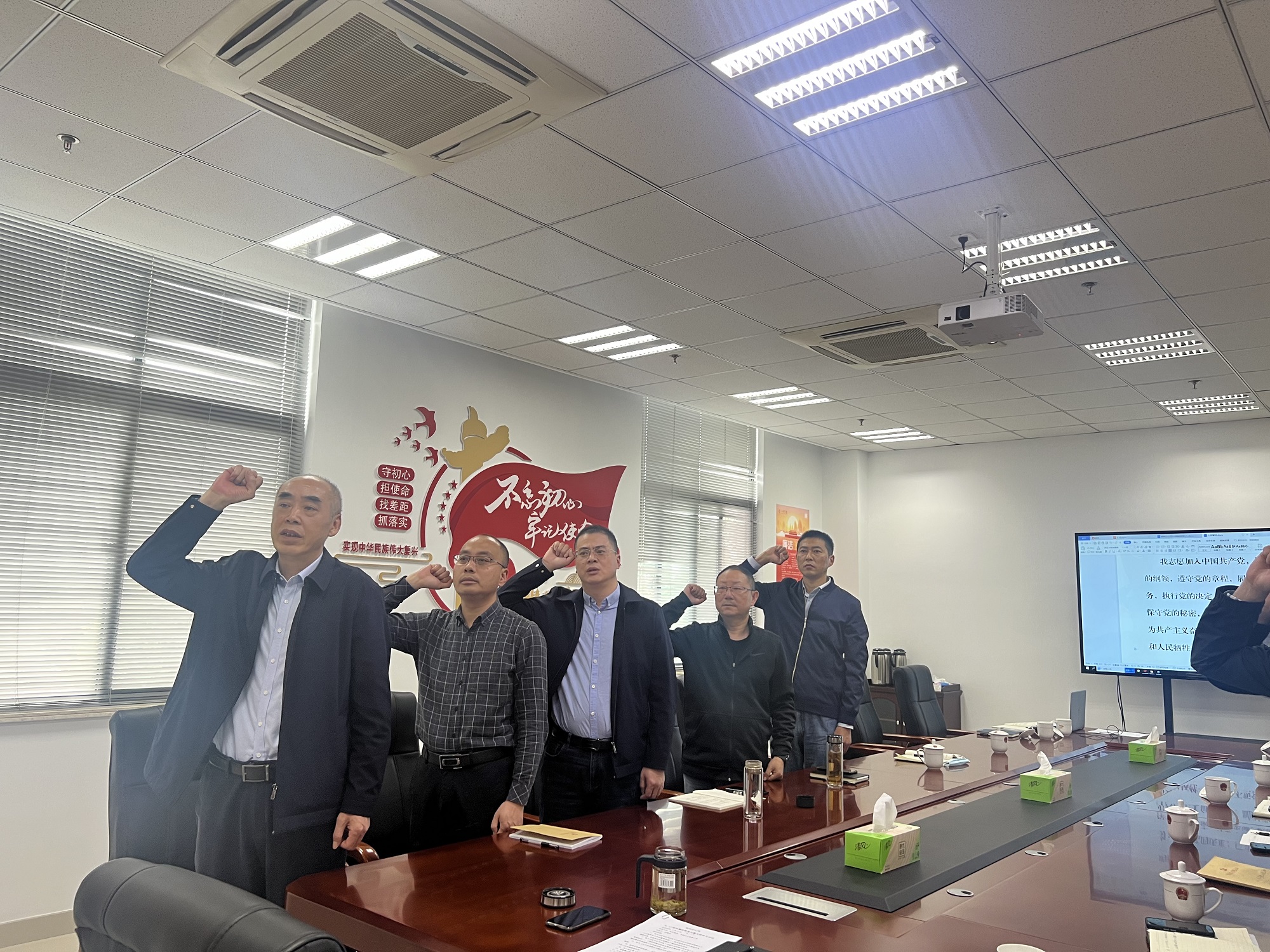 1652413440506454.jpg 4.4.jpg