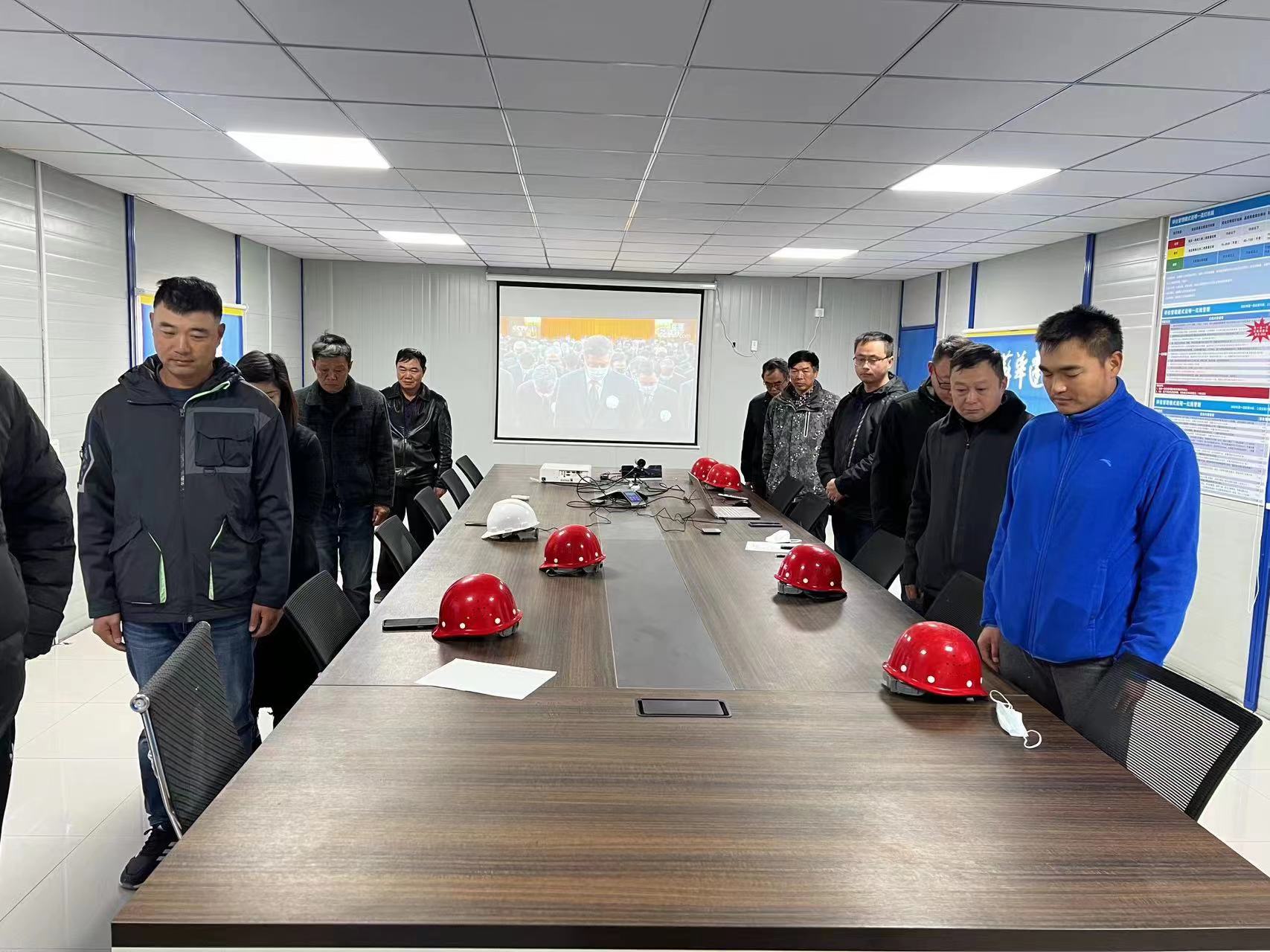 1670325734422529.jpg cb61a83218f23ab0c2bf5c3a6d154ea.jpg